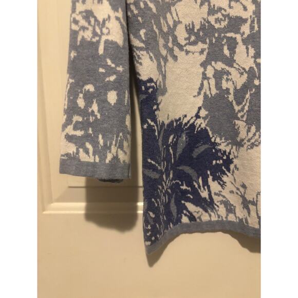 Chico's Top 100% Cotton Floral Printed Pullover 3/4 Sleeve Blue Blouse‎ 2 Large - Picture 2 of 7